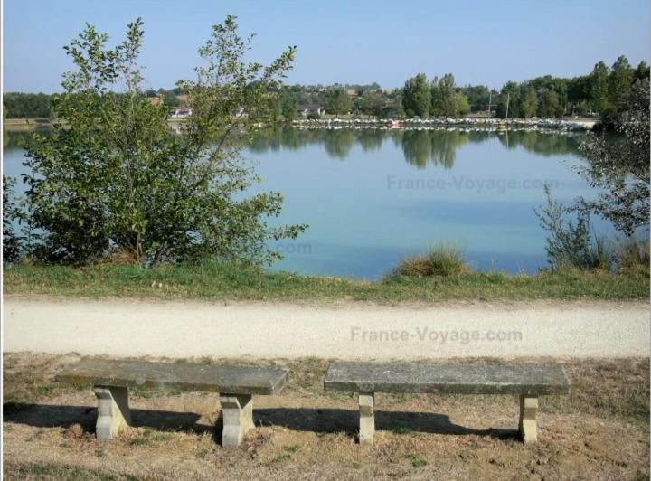 Charmante Maison Renovee, Proche Lac Et Centre-Ville LʼIsle-Jourdain Exteriér fotografie
